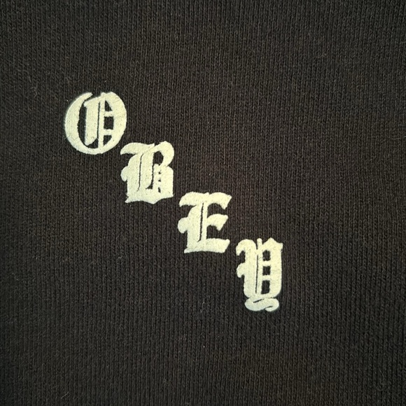 Obey Hoodie - Picture 4 of 6